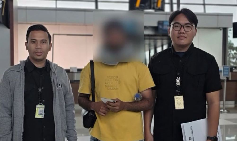 Tegakkan Hukum Keimigrasian - Imigrasi Blora Melakukan Deportasi 1 WN Yaman